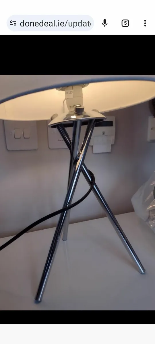 New chrome tripod table lamp/bedside lamp - Image 4