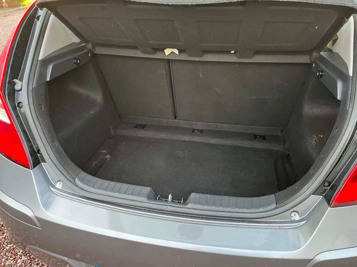 Hyundai i30 - Image 4