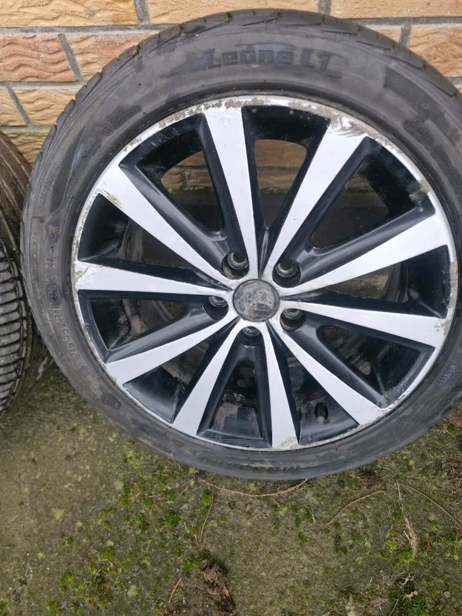 Volkswagen alloys for sale - Image 4