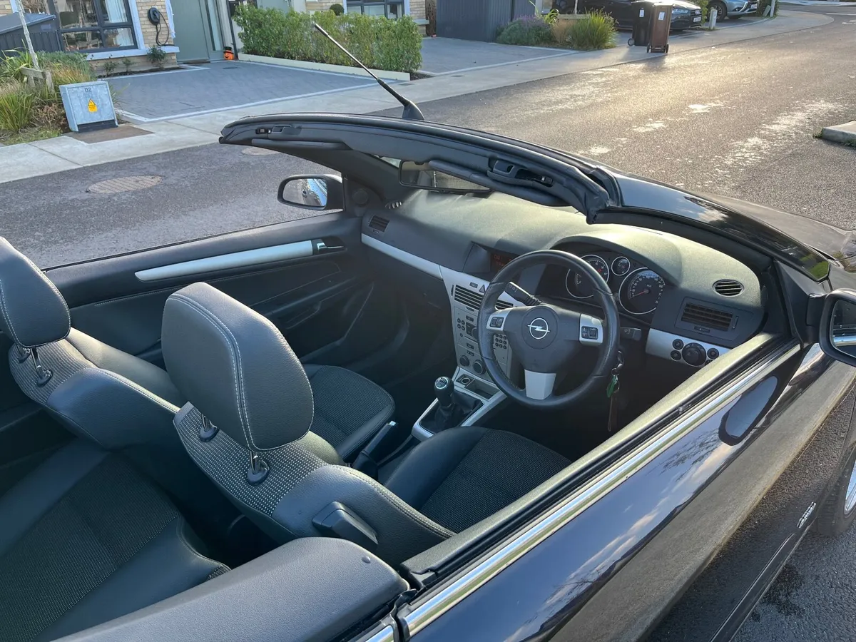 Opel Astra 2007 - Image 4