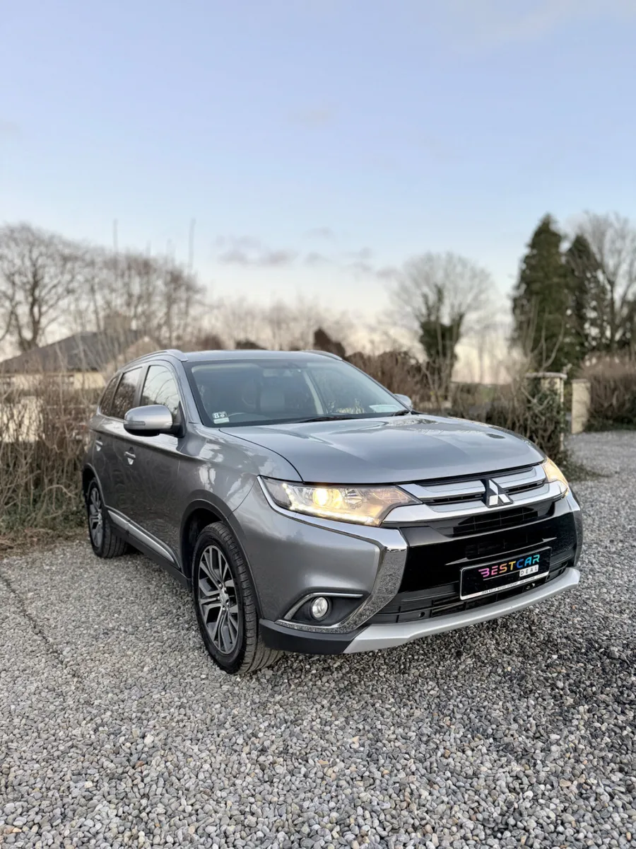 2016 Mitsubishi Outlander 2.2DID 150 4WD 7 Seats - Image 2