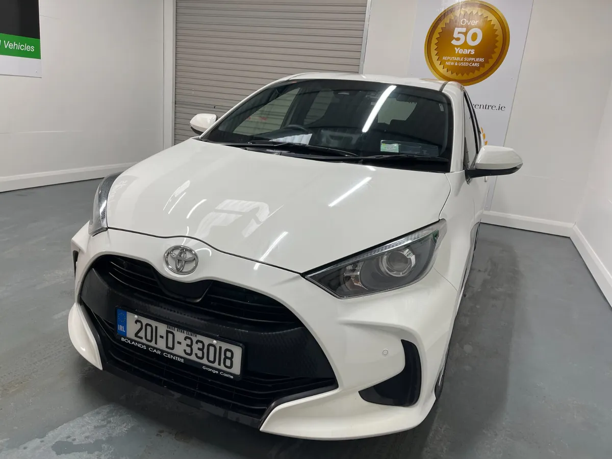201 Toyota Yaris 1.0 Automatic 5dr Model - Image 3