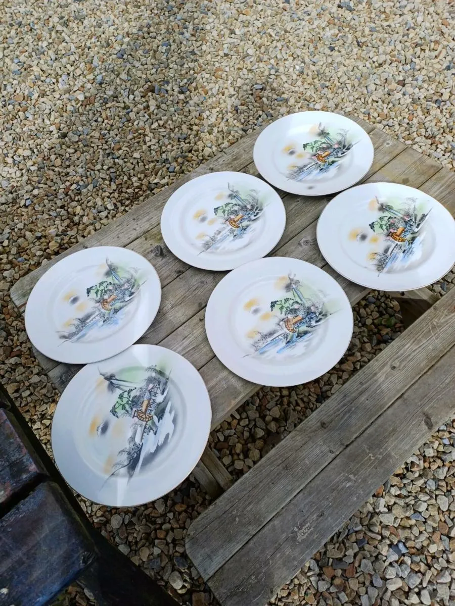 1940s Japanese Handpainted Dinner Plates - Image 2