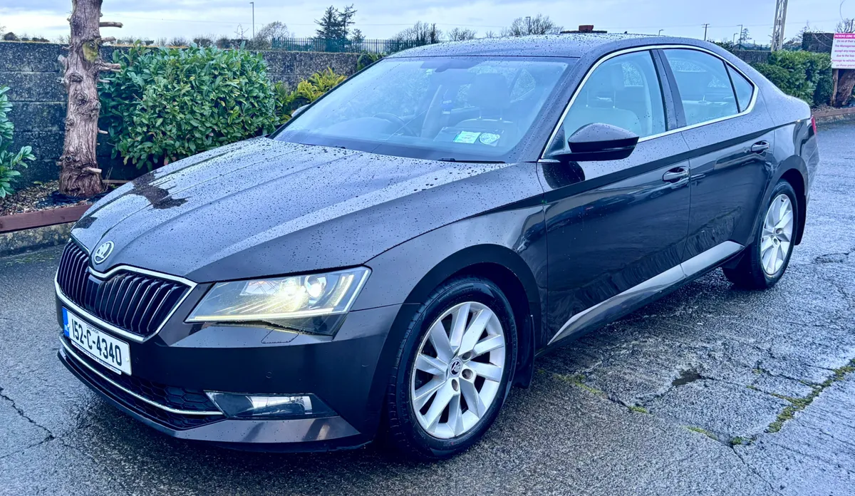 2015 SKODA SUBERB 2.0 TDI - Image 1