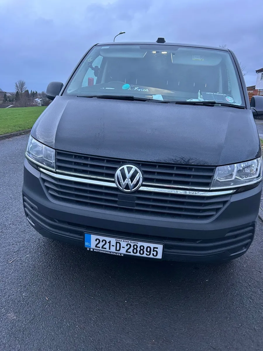 Volkswagen Transporter 2022 - Image 3