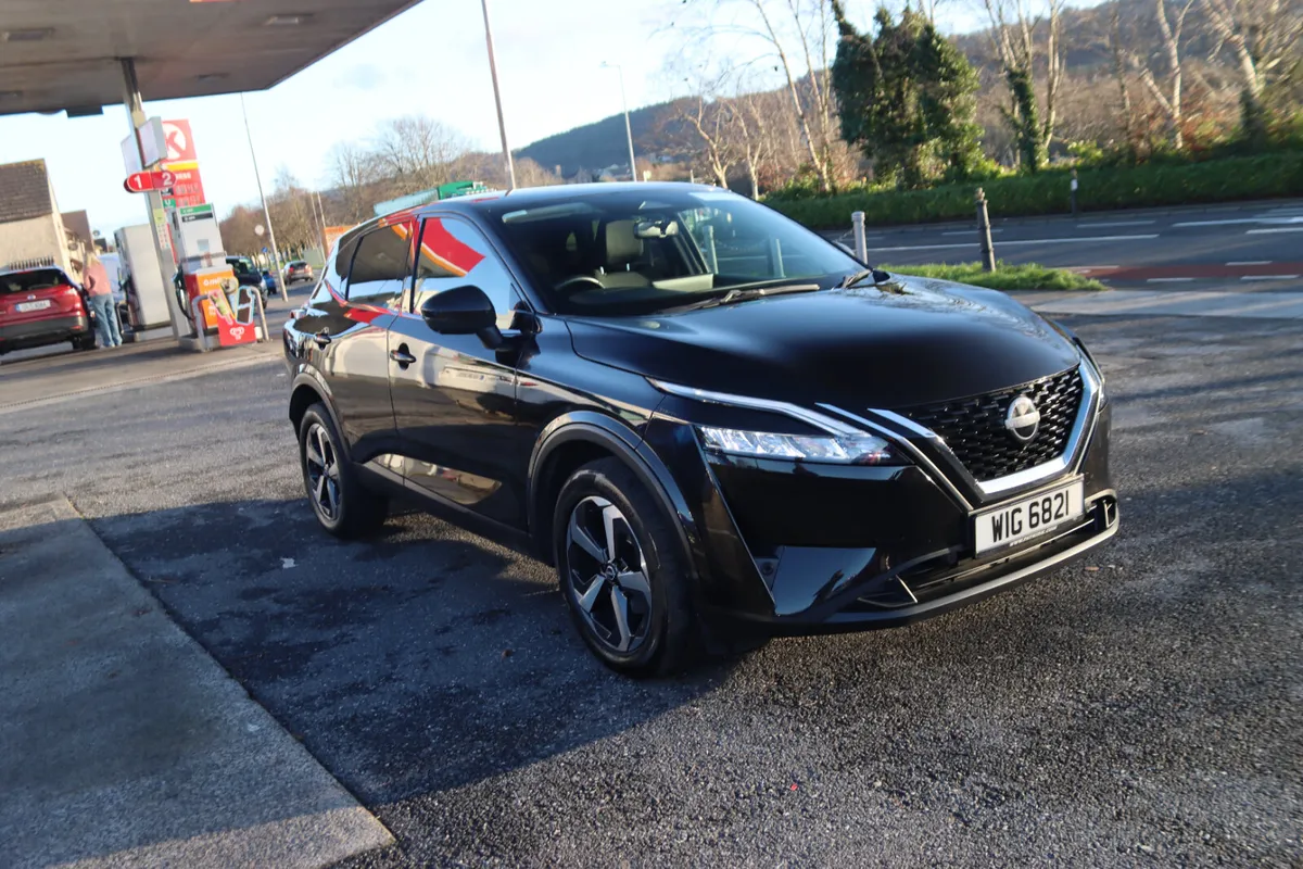 2022 Nissan Qashqai N-Connecta 1.3 Mild Hybrid AUT - Image 3