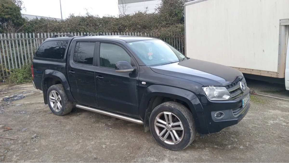 2014 Volkswagen Amarok - Image 1