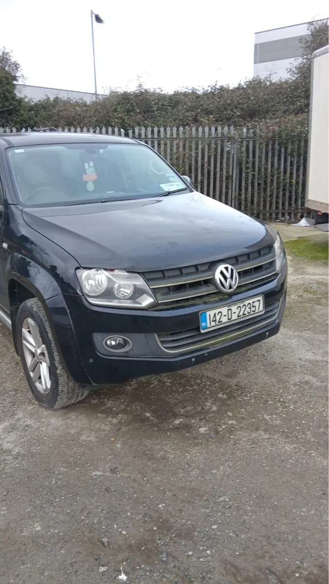2014 Volkswagen Amarok - Image 2
