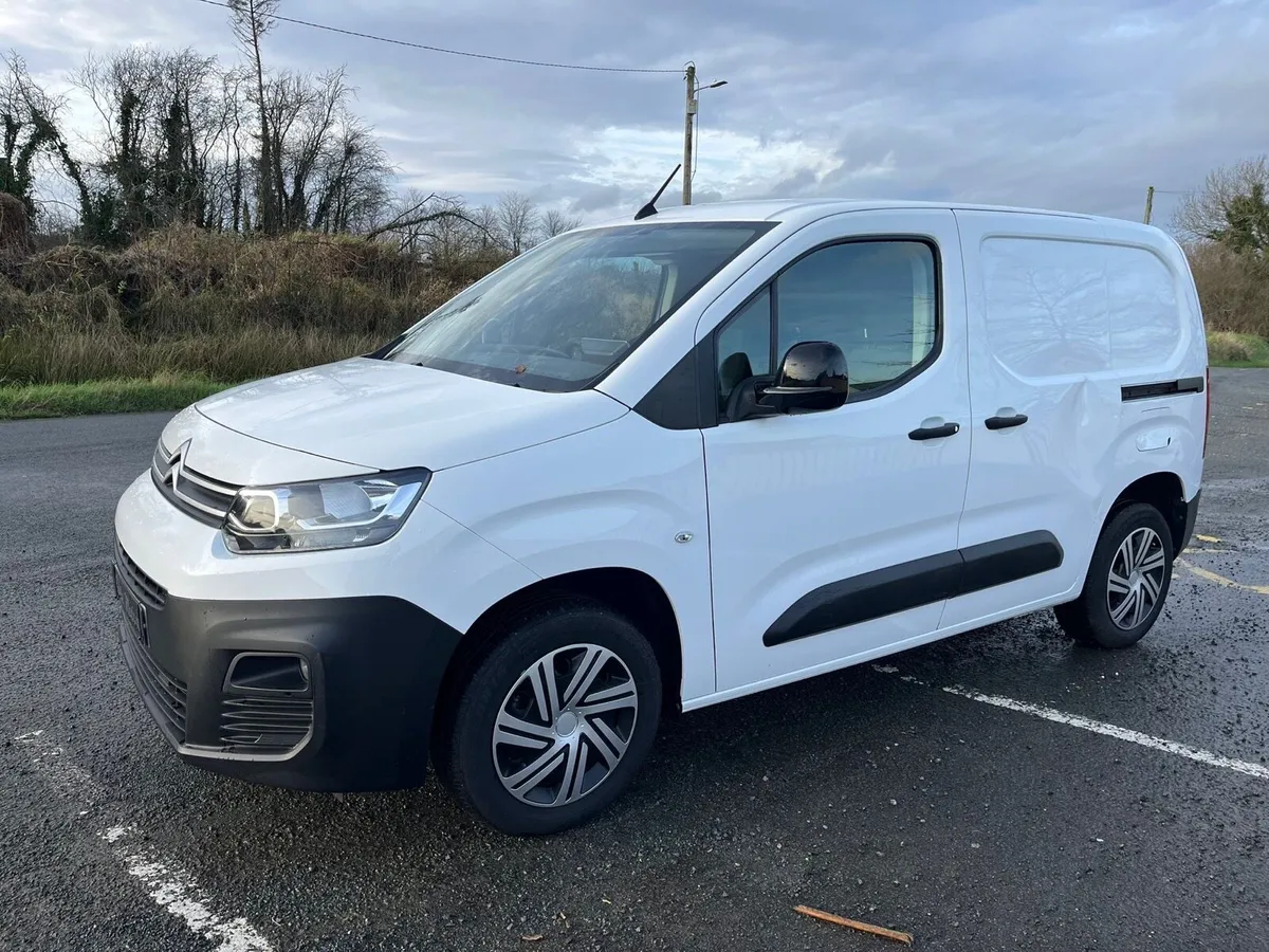 2022 (221) CITROEN BERLINGO ENTERPRISE - Image 4