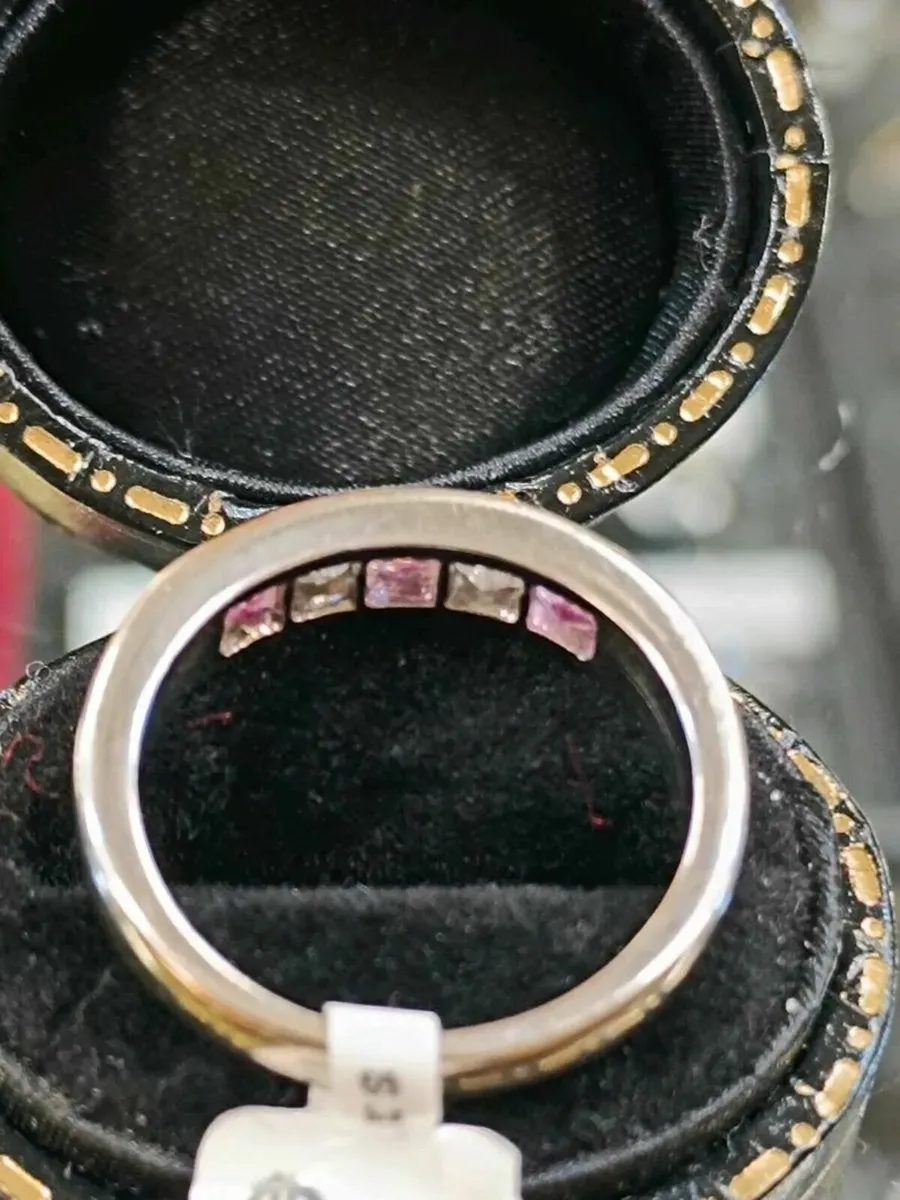 Pink Sapphire & Diamond, 18k White Gold Ring - Image 3