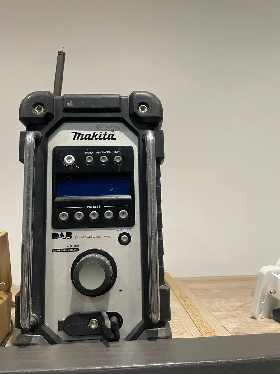 Makita radio