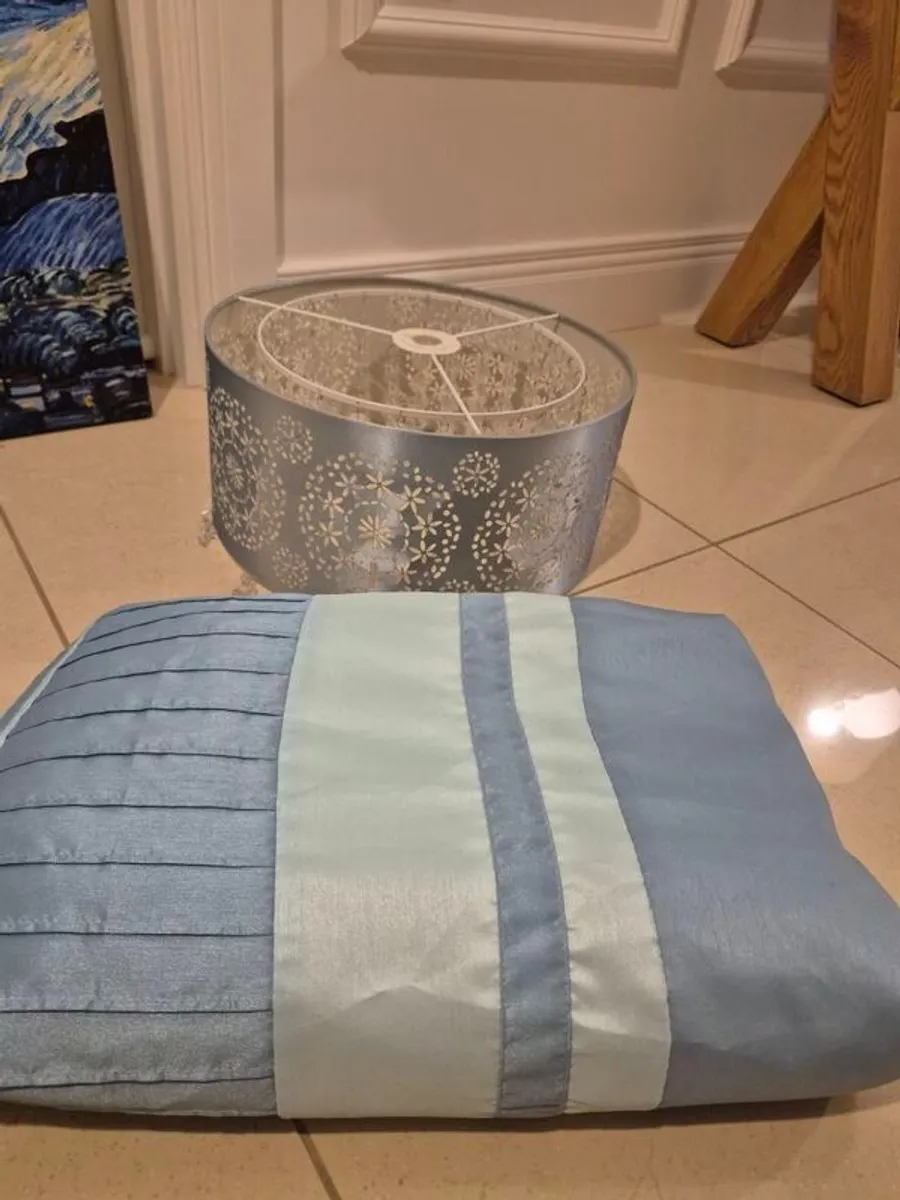 Duck egg eyelet curtains and Duckegg ceiling lampshade - Image 2