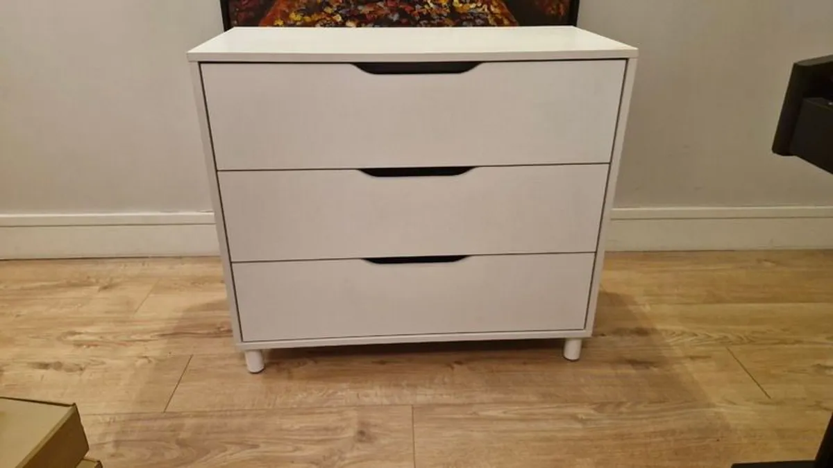3-drawer chest of drawers - Image 1