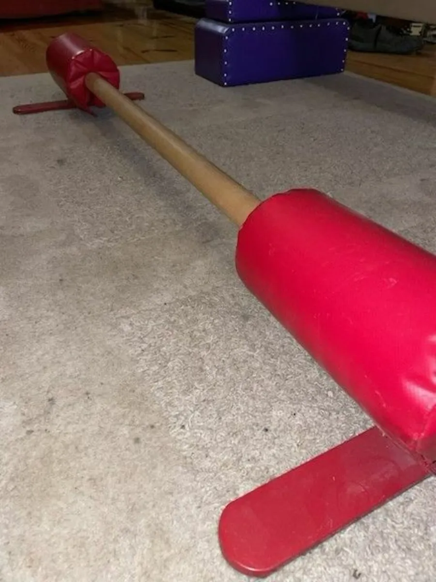 Gymnastic Equipment/ adjustable Bars/ Beam/ Mat - Image 4