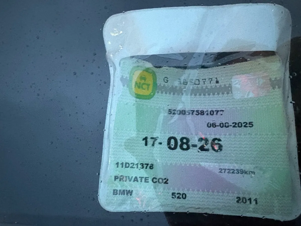 2011 BMW 520D estate - Image 4