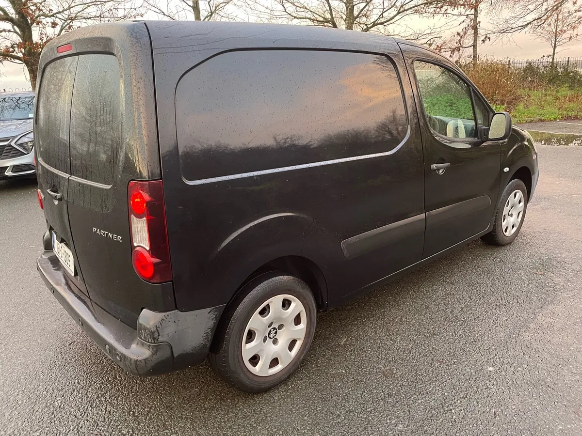 Peugeot Partner professional  / 3 SEATER - Image 4