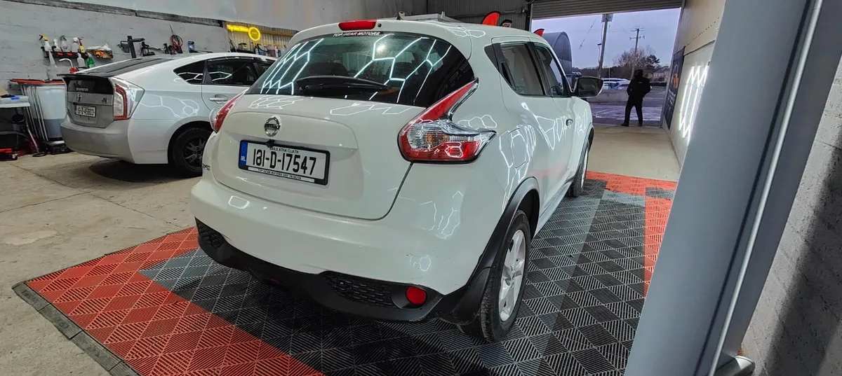2018 Nissan Juke (Pearl white) Automatic - Image 4