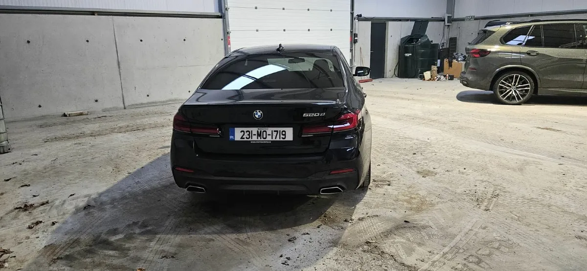 BMW 5-Series 2023 - Image 2