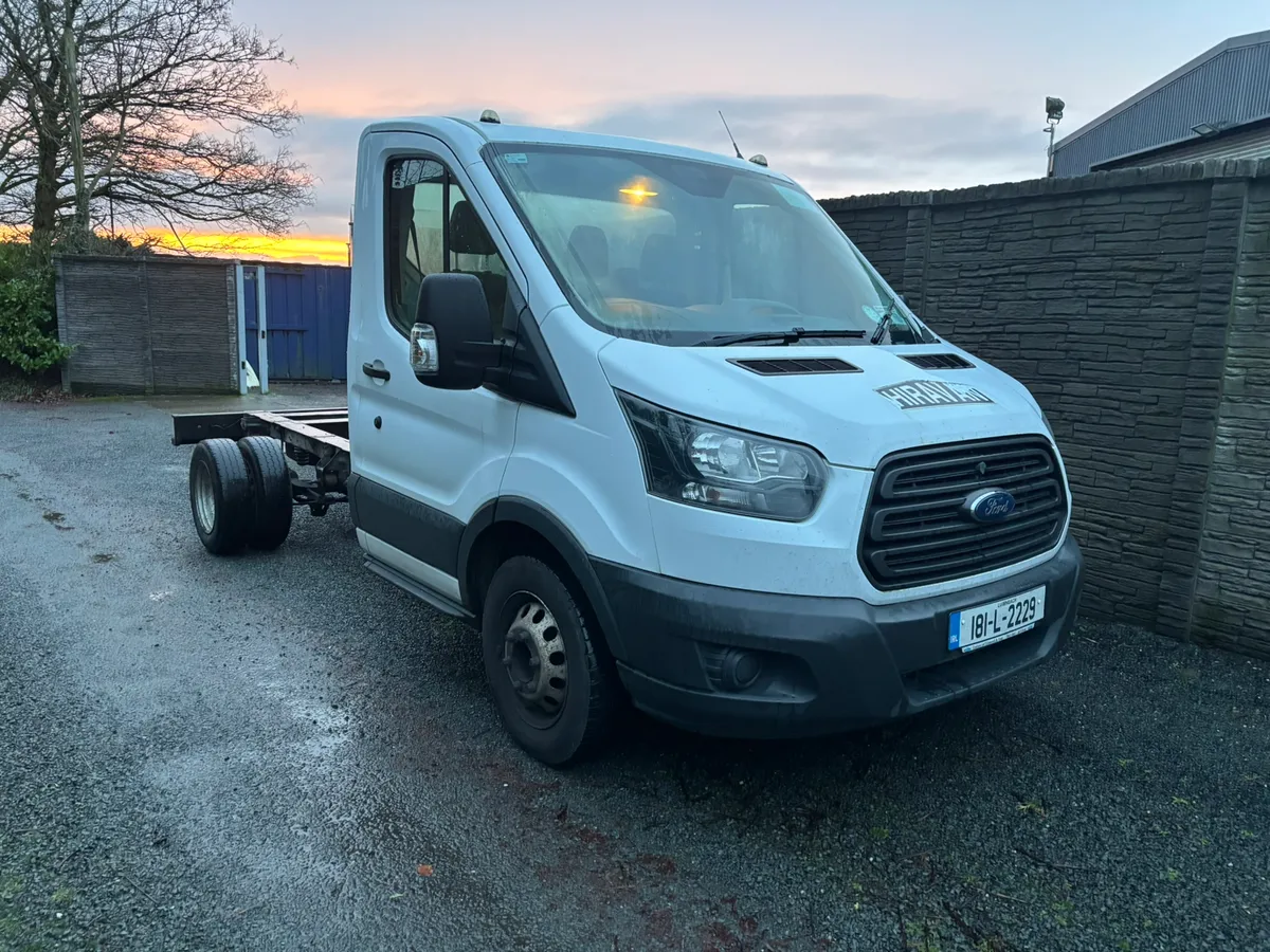 Ford Transit Chassis & Cab SWB - Image 4