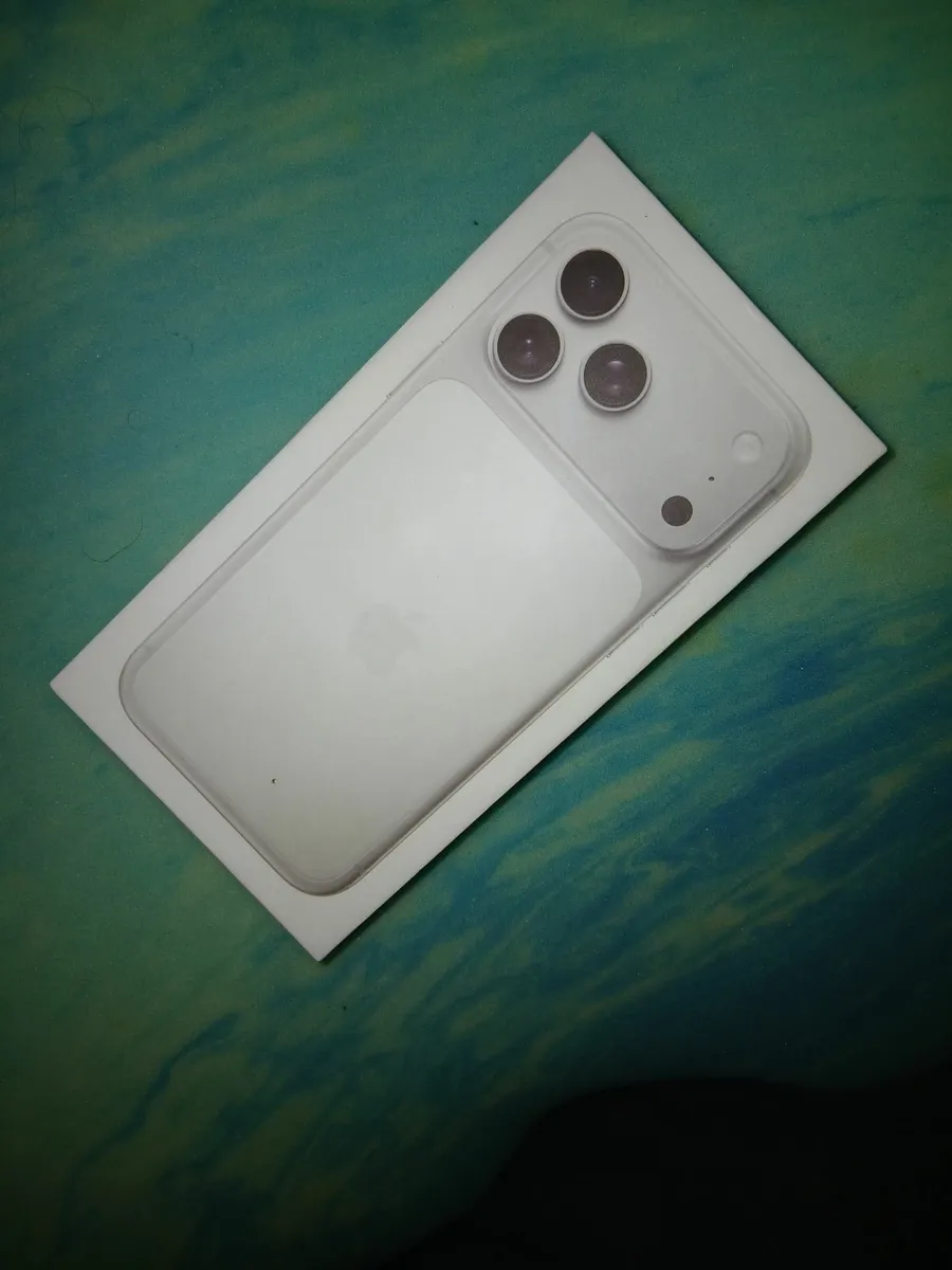 Iphone 17 pro max 256gb - Image 1