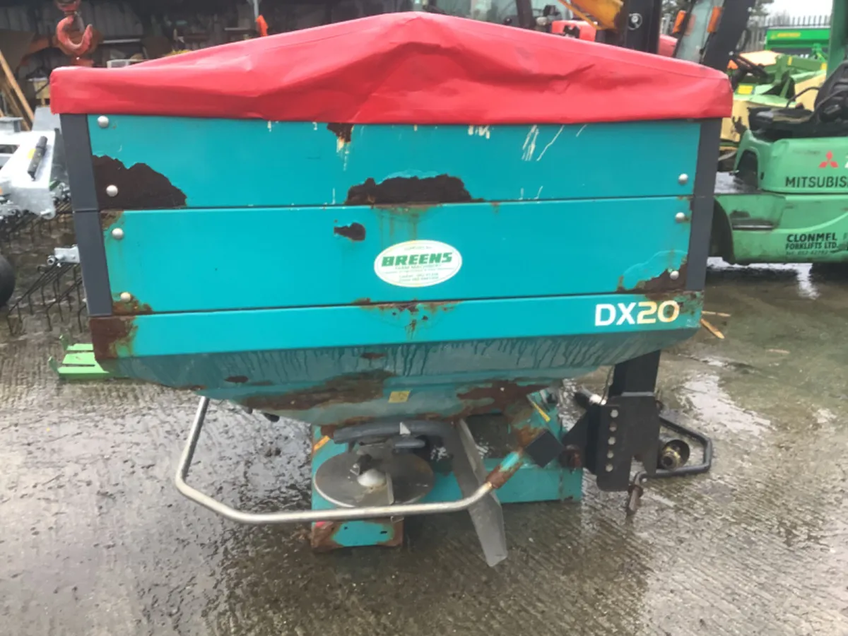 Fertiliser spreader - Image 2
