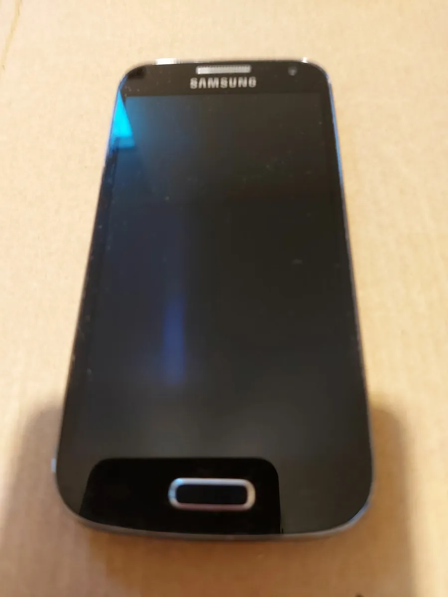Samsung Galaxy S4 Mini GT-I9195 8GB - Image 3