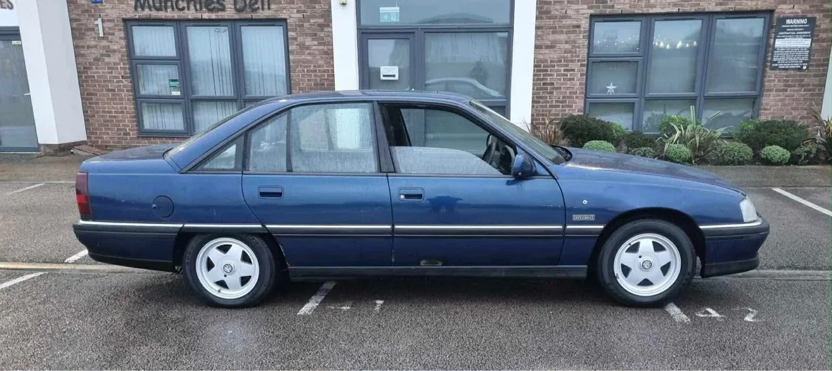 Vauxhall Carlton Diplomat - Image 2