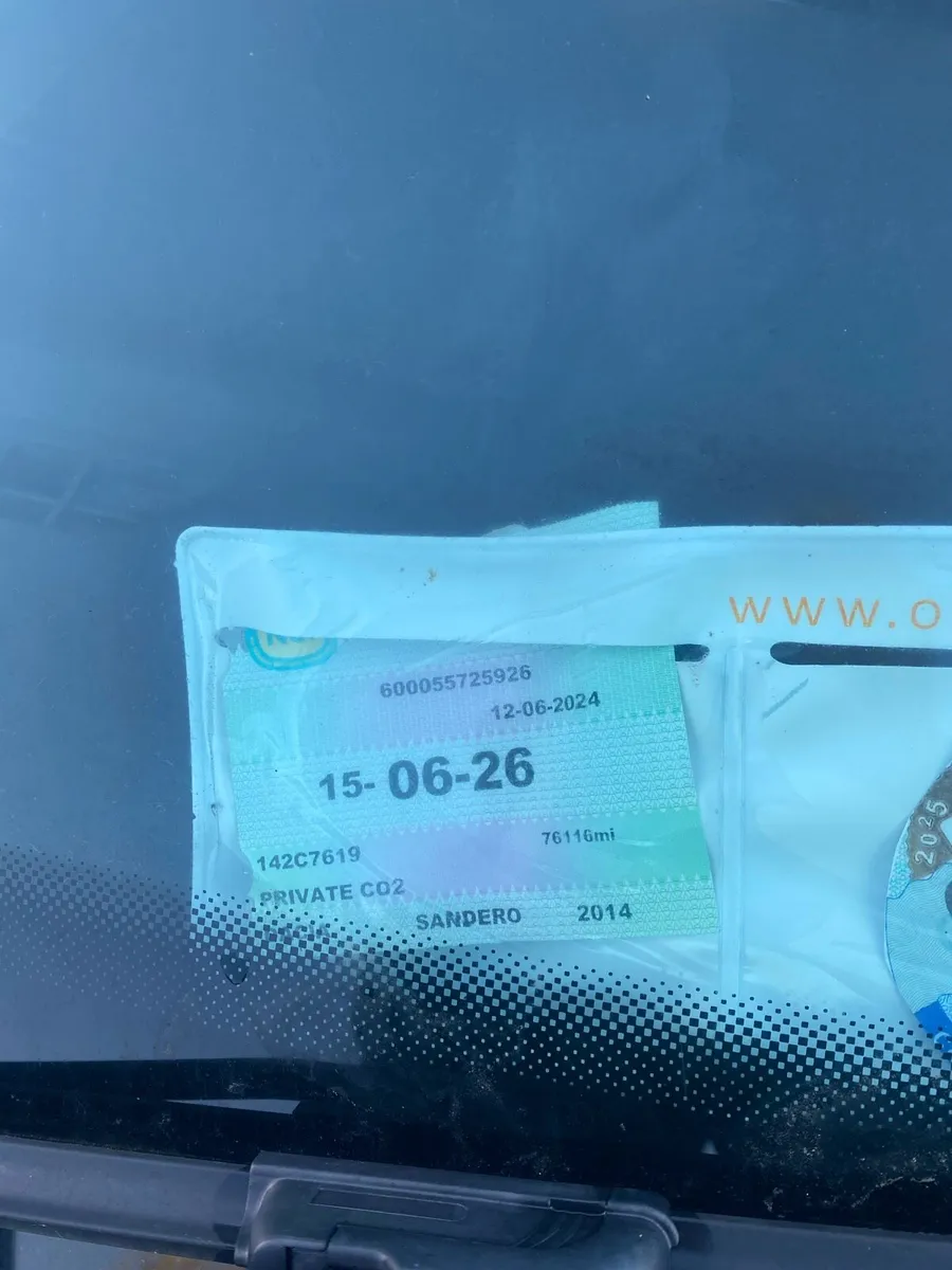 Dacia sandero 142.    Damaged - Image 2