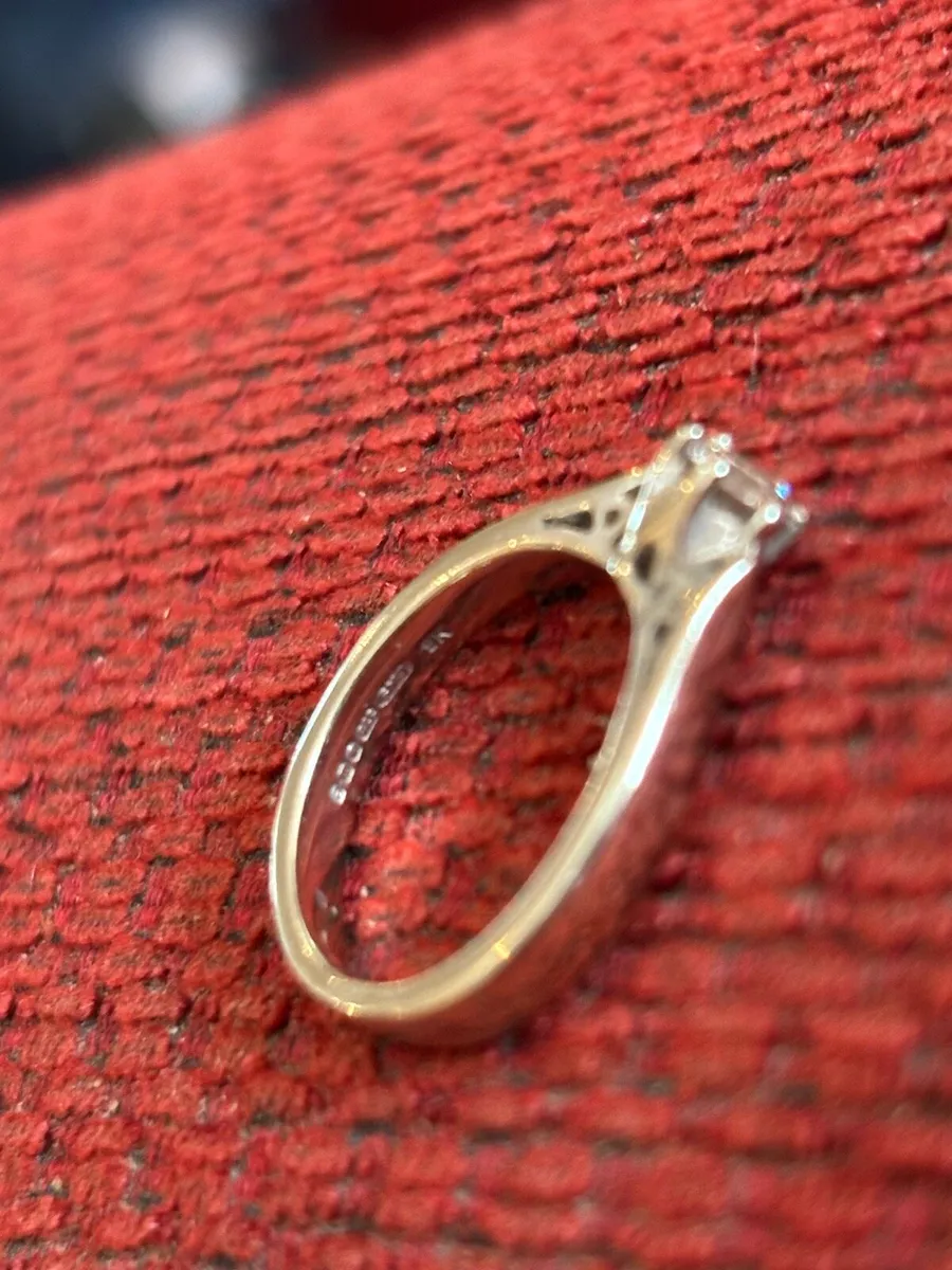 Diamond ring - Image 2