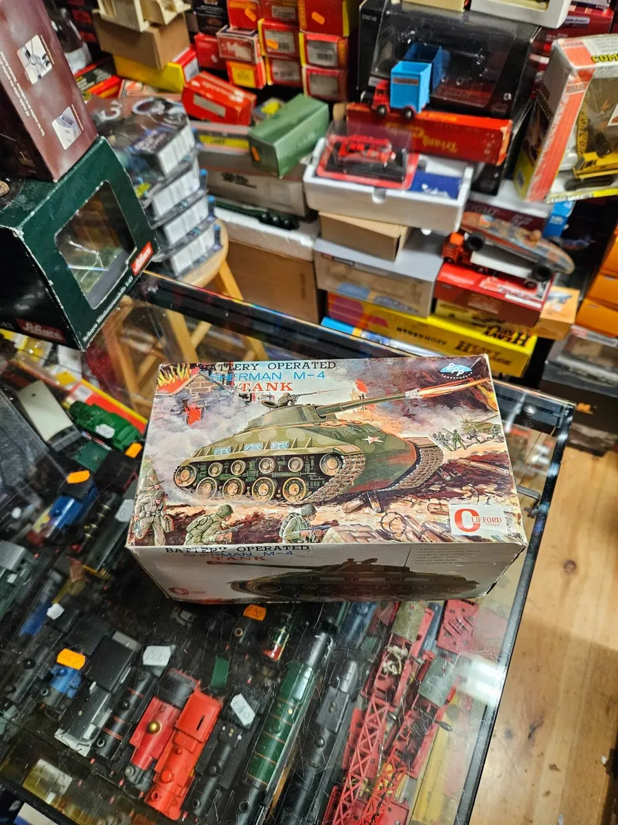 Corgi Clifford 1960's Tank Battery operated - Image 1