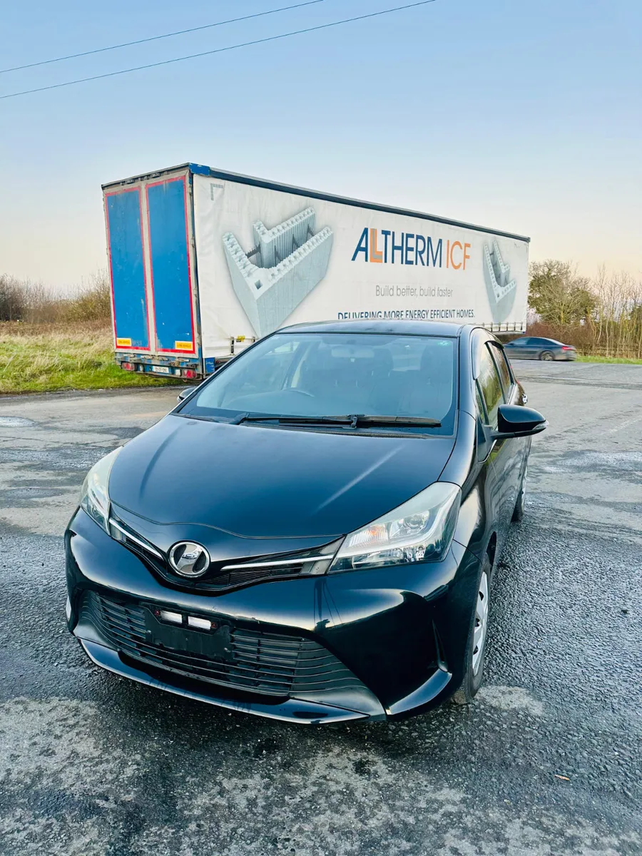 TOYOTA VITZ 2015 1.3L AUTOMATIC PETROL - Image 1