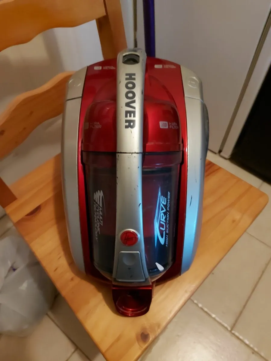 Hoover Curve High Suction Power Vacuum Cleaner Red - Image 4