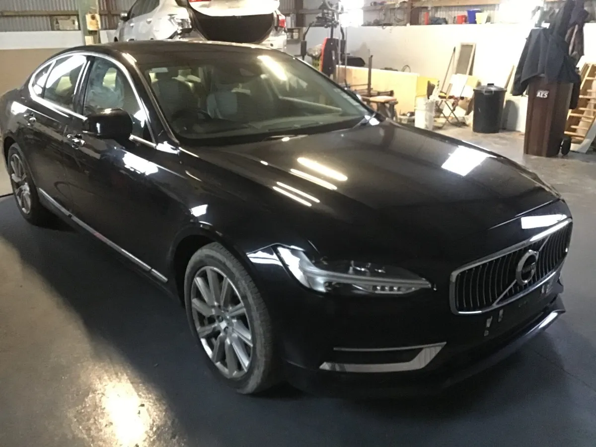182 Volvo s90 - Image 1