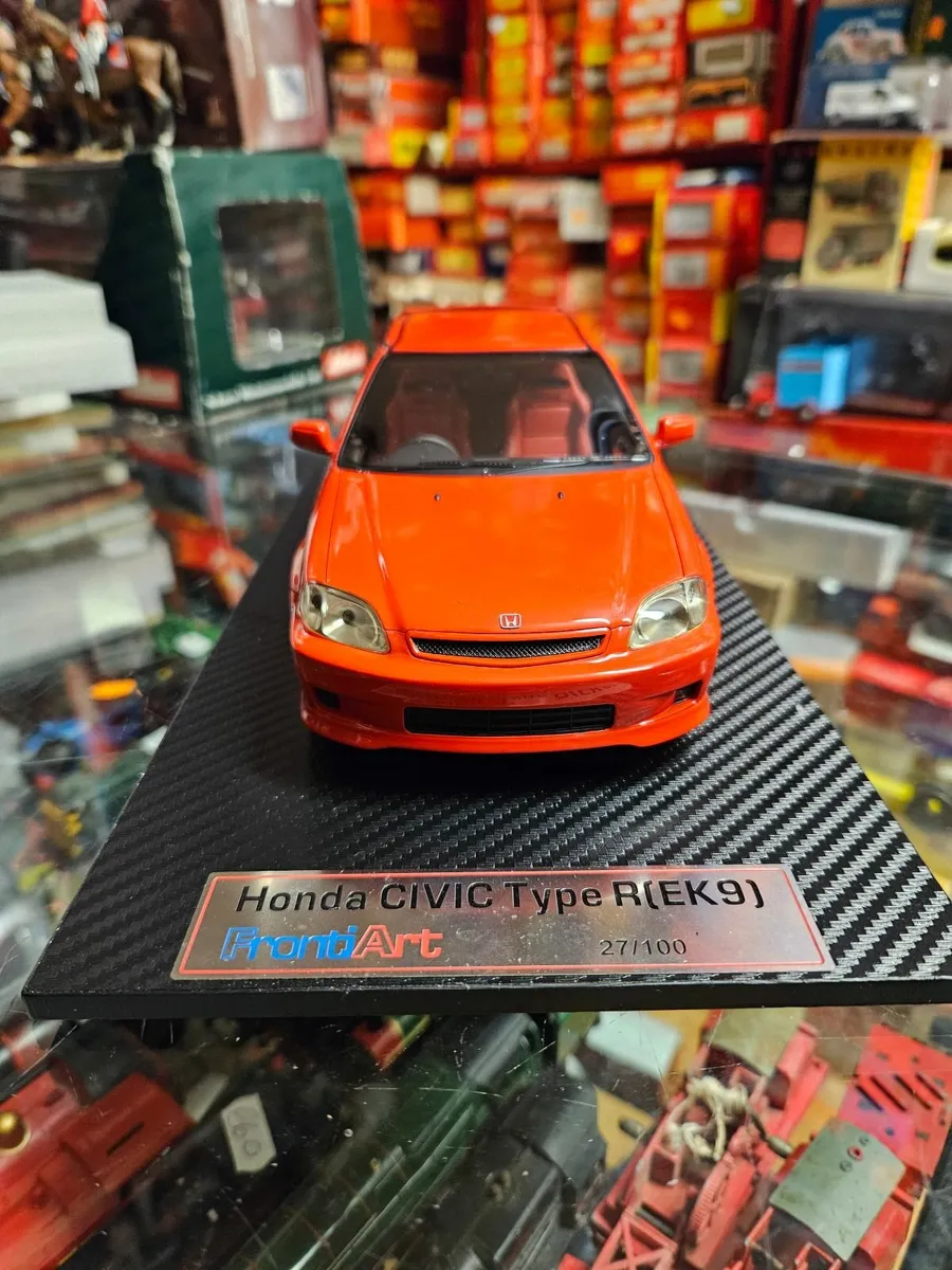 Corgi Fronti Art Honda Civic Type R 1.18 - Image 1