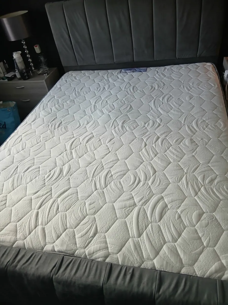King Size Mattress - Image 3