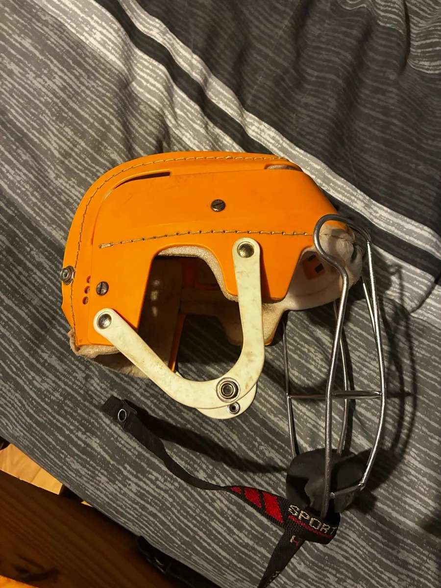 Yellow Gola - Image 3