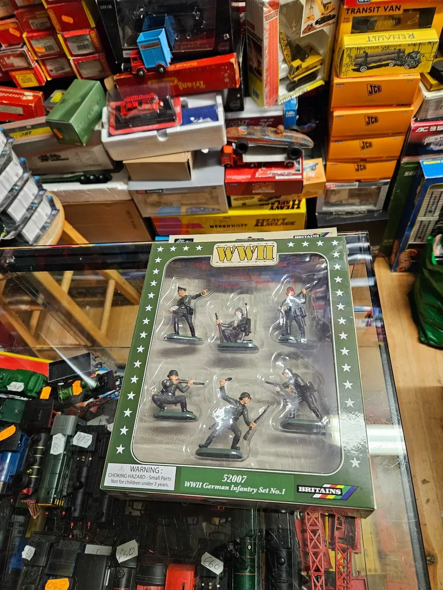 Britain's German WW2 Infantry Set - Image 1