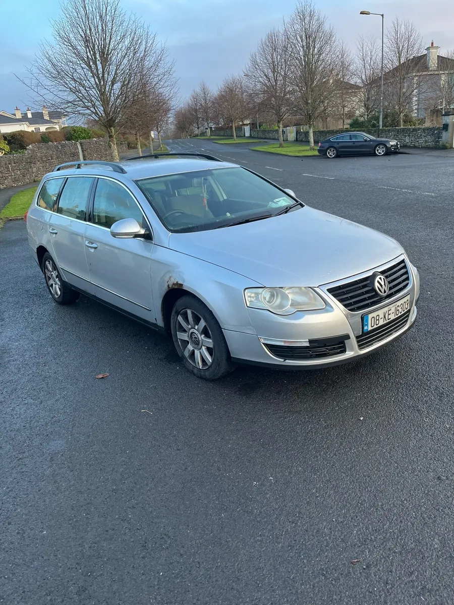 Volkswagen Passat Esate 2008 - Image 2