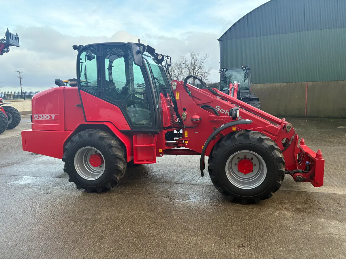 FARM MACHINERY - Image 4