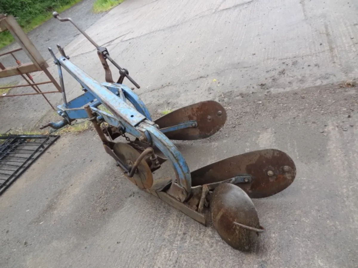 Massey Ferguson 2 Furrow Conventional Plough - Image 3