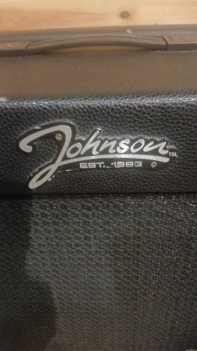 Gibson Epiphone Guitar  and Amp - Image 4