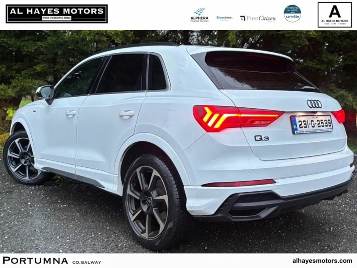 Audi Q3 AUTOMATIC S-LINE 35 TDI 150HP S Tronic - Image 3