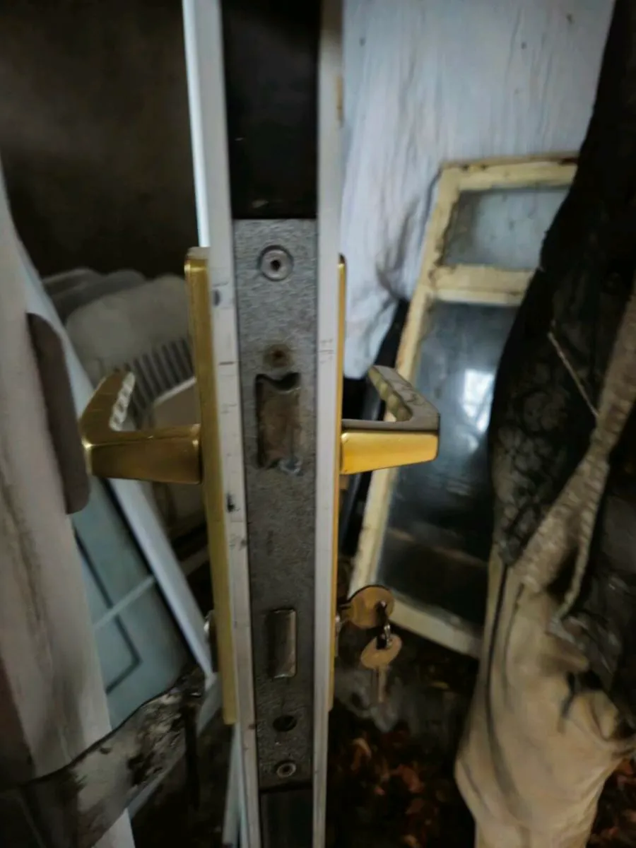 White Door 3ft x7ft - Image 4