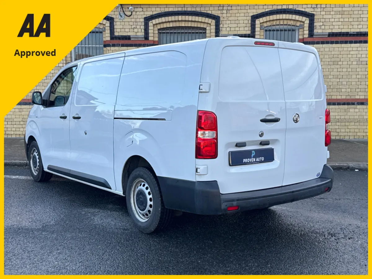 Opel Vivaro F2900 DYNAMICS S/S L2H1 * 1 YEAR UNLIM - Image 4