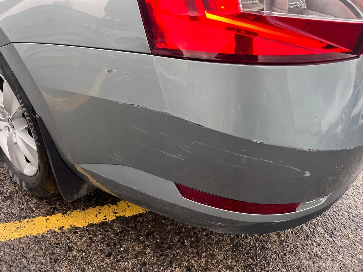 2020 Skoda Superb DSG 1.6 TDI 120 HP Act - Image 3