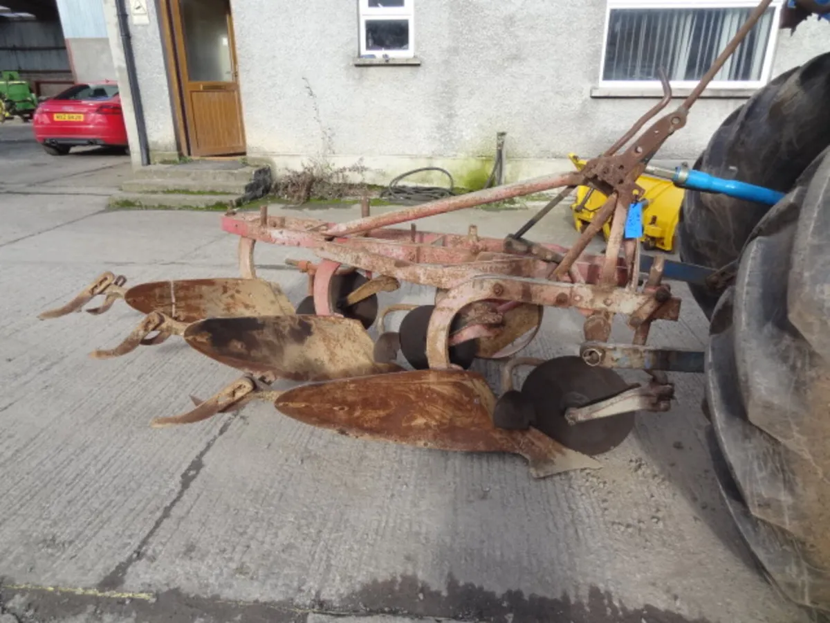 3 Furrow Conventional Plough - Image 2