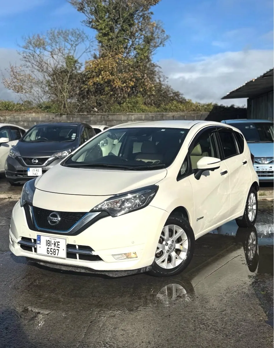 2018 NISSAN NOTE E-Power Leather Seats 360 42000KM - Image 3