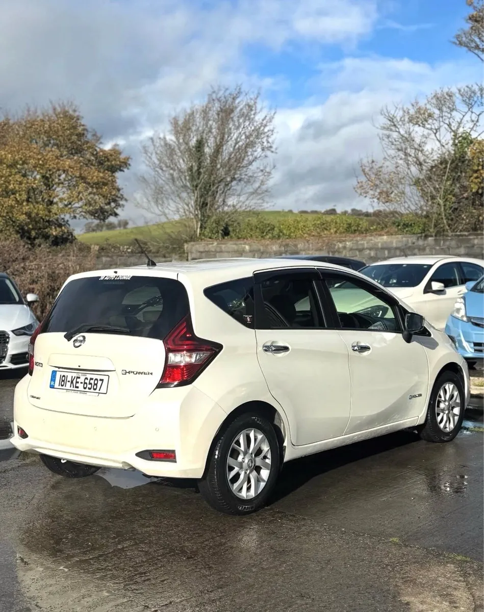 2018 NISSAN NOTE E-Power Leather Seats 360 42000KM - Image 4