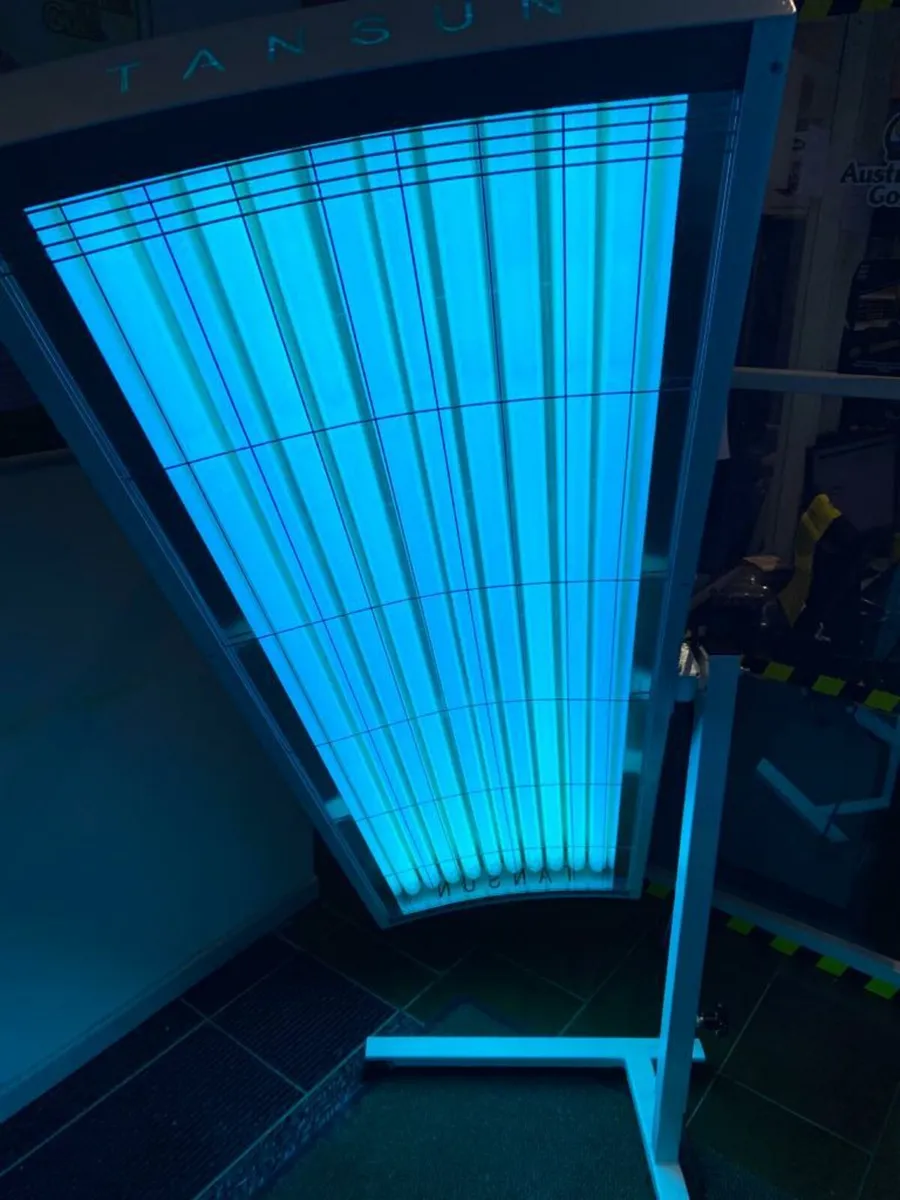 Tansun Amber Canopy Sunbed