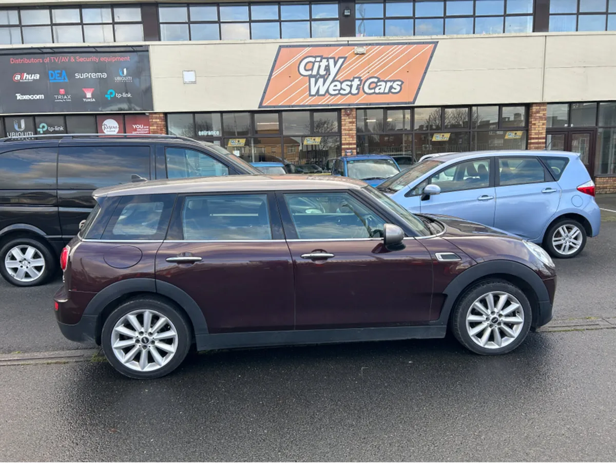 Mini Clubman 1.5 AUTOMATIC COOPER/ONLY 125KLMS WIT - Image 2